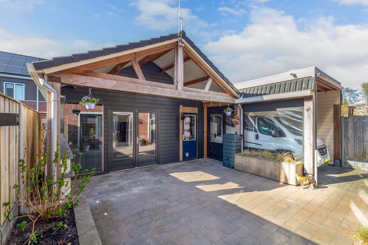 Foto 2 van Draverij 7