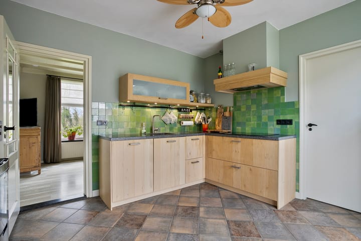 Foto 2 van Americaanseweg 80