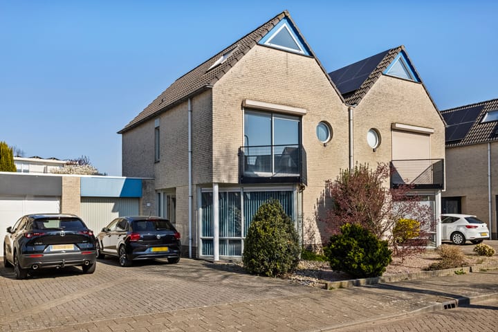 Foto 1 van Achterste Weide 74