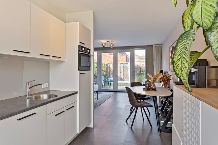 Foto 12 van Johannes Broekhuysenstraat 28