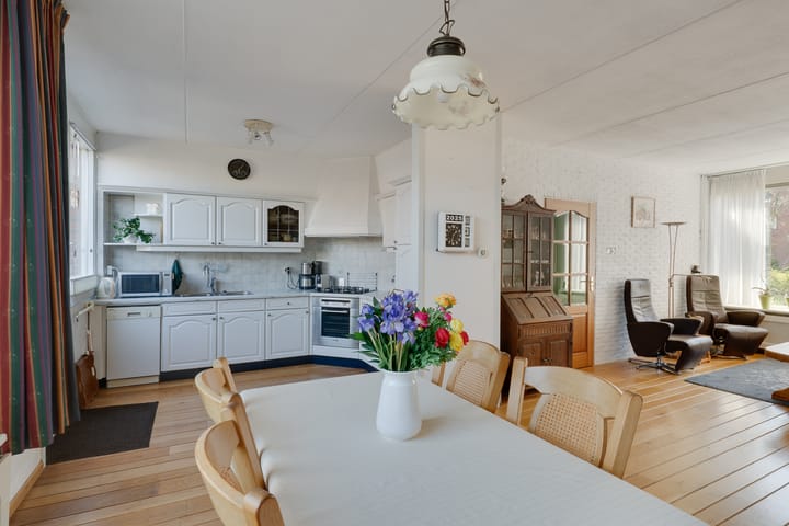 Photo 10 of Briljant 77