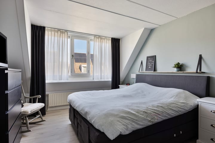 Foto 18 van Adenauerlaan 84