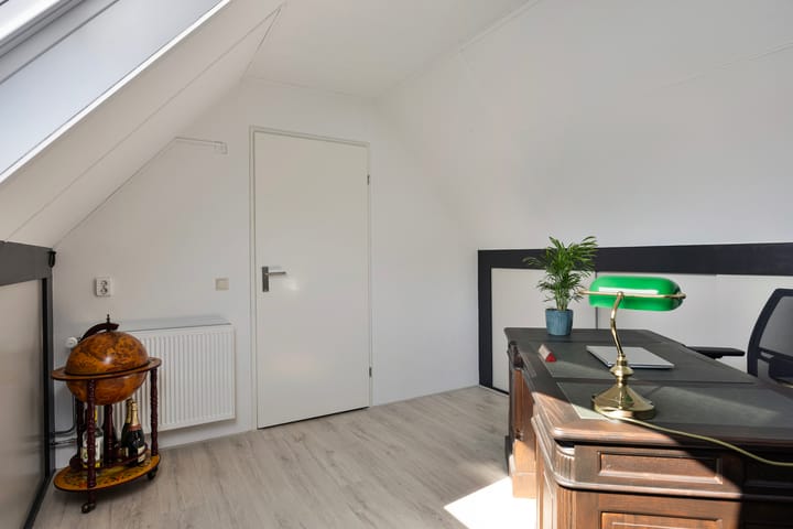 Foto 32 van Adenauerlaan 84