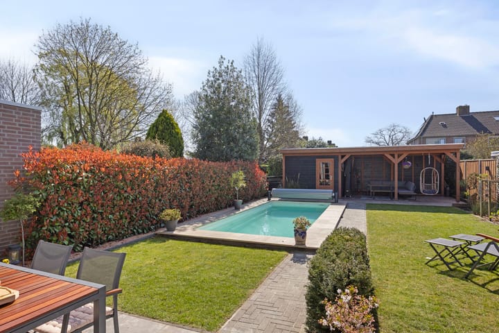 Foto 34 van Adenauerlaan 84