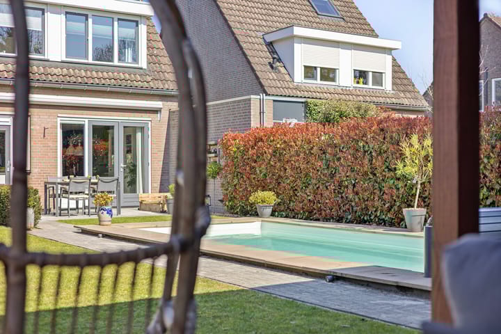 Foto 44 van Adenauerlaan 84