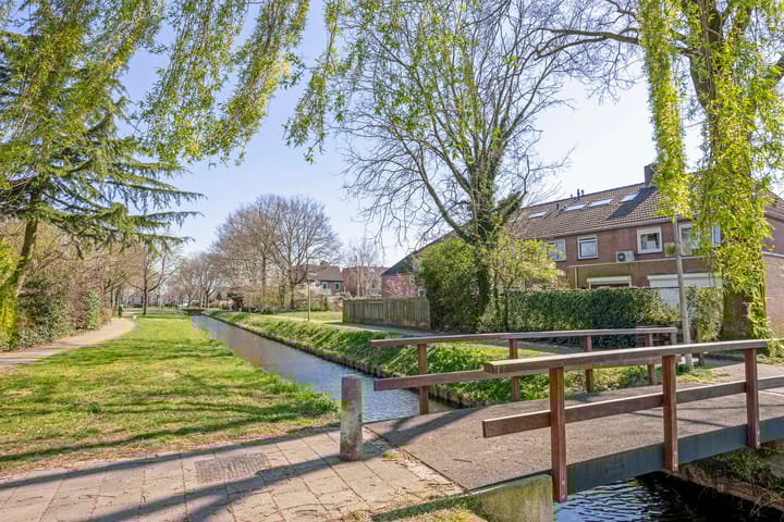 Foto 49 van Adenauerlaan 84