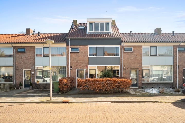 Bekijk foto van Clematisstraat 21