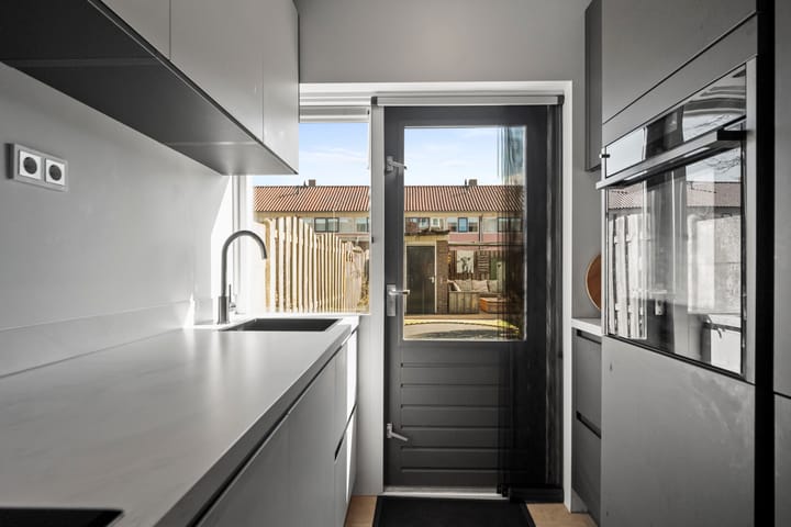 Foto 11 van Clematisstraat 21