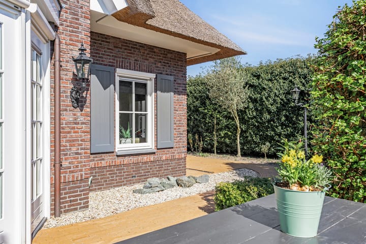 Foto 76 van Haneweg 6