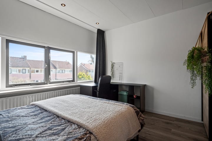 Foto 18 van Clematisstraat 21