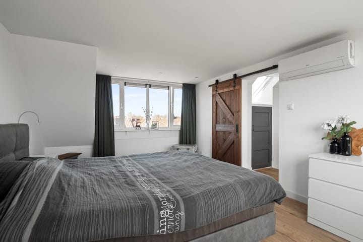 Foto 27 van Clematisstraat 21