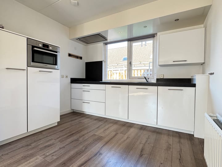 Foto 16 van Burg. Van Houdtplein 8