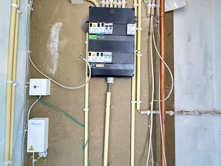 Foto 11 van Burg. Van Houdtplein 8