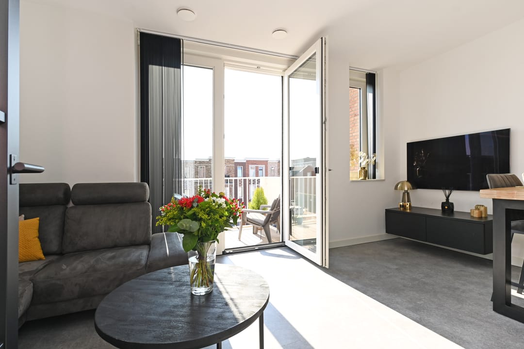 Photo 2 of Parelgraslaan 30