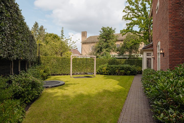 Photo 13 of Richard Wagnerstraat 36