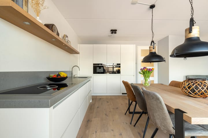 Foto 9 van Ambachtsweg 57