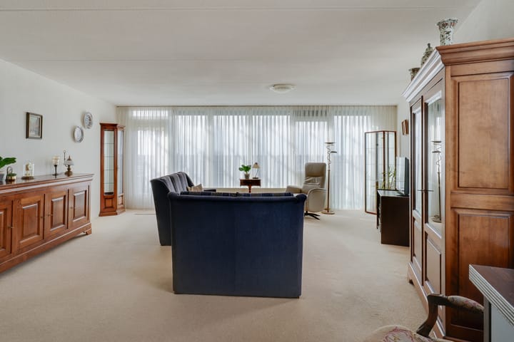 Foto 5 van Stella Agsteribbeland 83