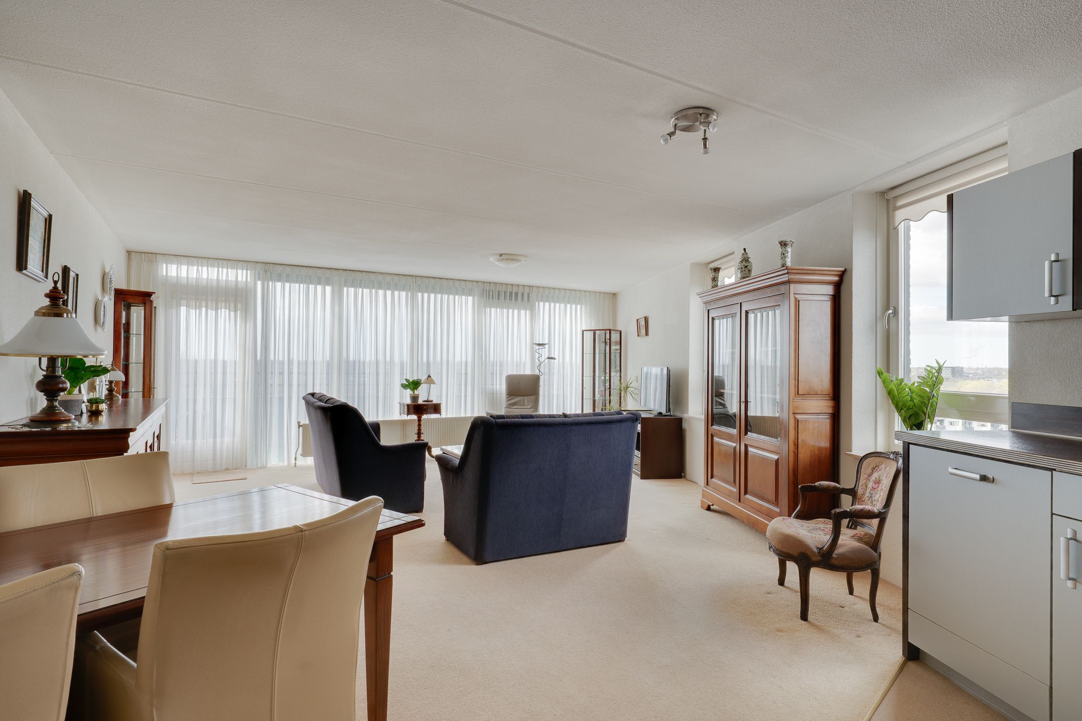 Foto 6 van Stella Agsteribbeland 83