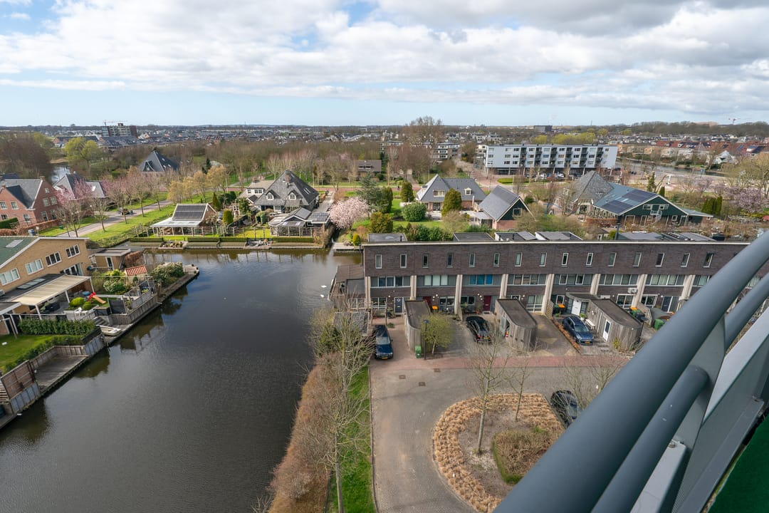 Foto 32 van Stella Agsteribbeland 83