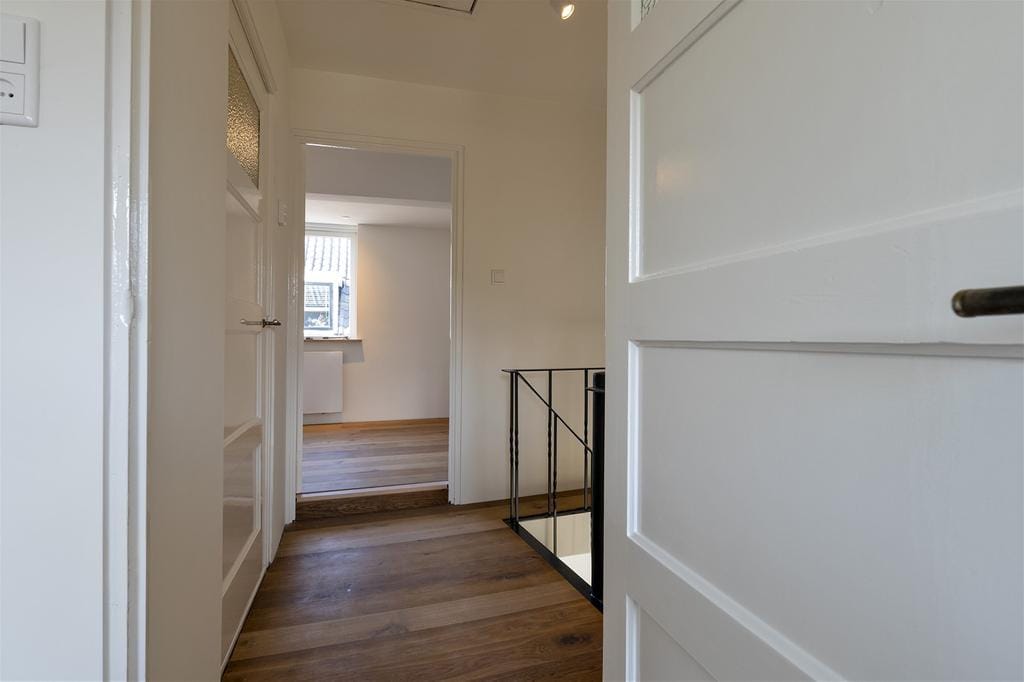 Photo 10 of Weesperstraat 83