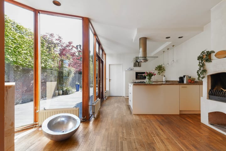 Photo 4 of Bredaseweg 52