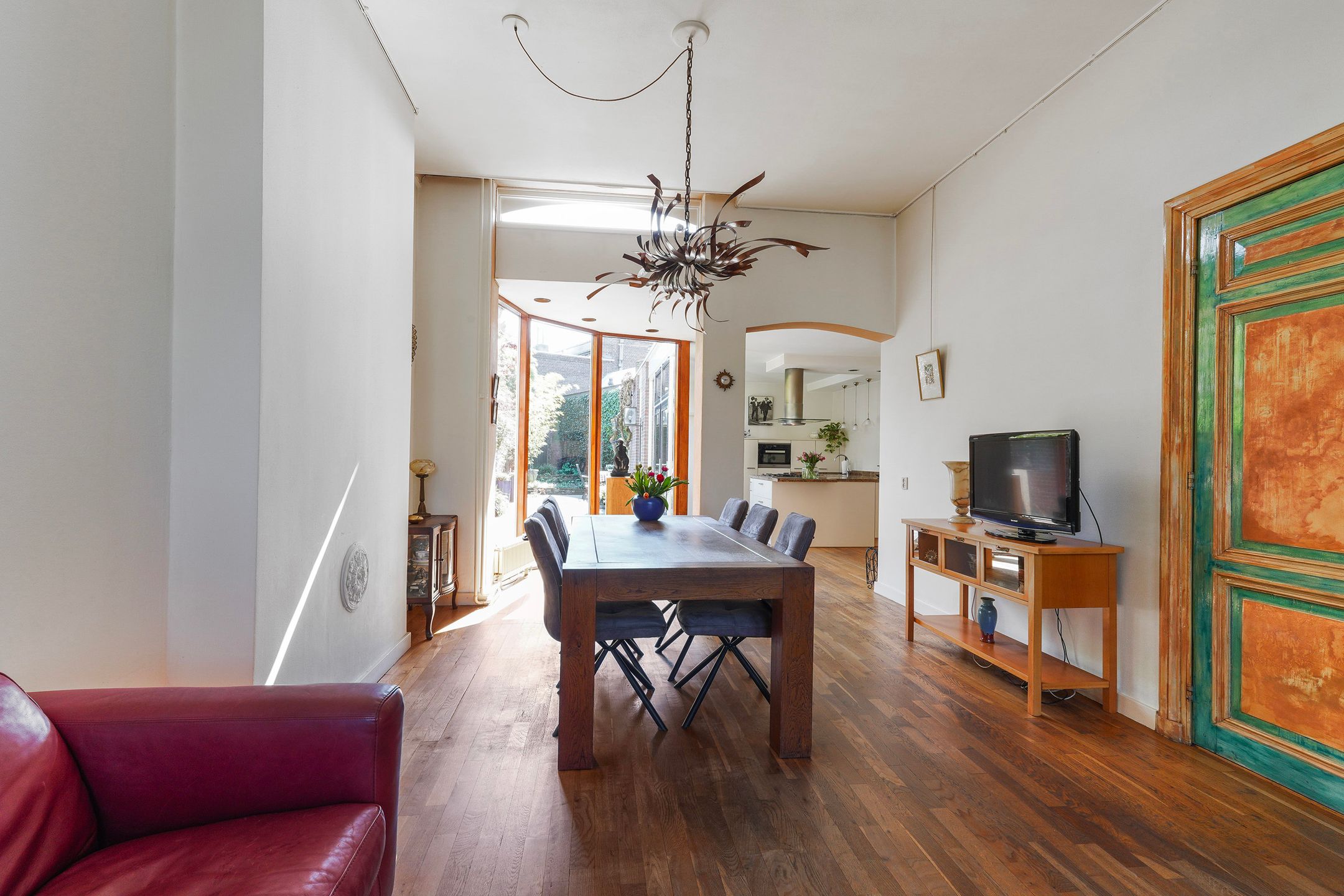 Foto 18 van Bredaseweg 52