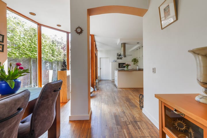 Photo 19 of Bredaseweg 52