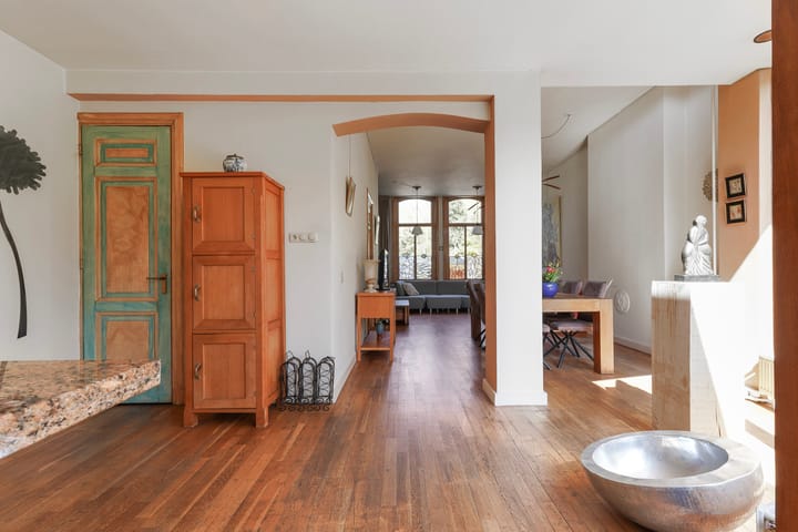 Photo 21 of Bredaseweg 52