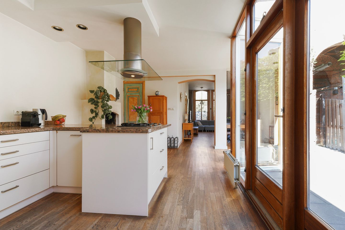 Foto 25 van Bredaseweg 52