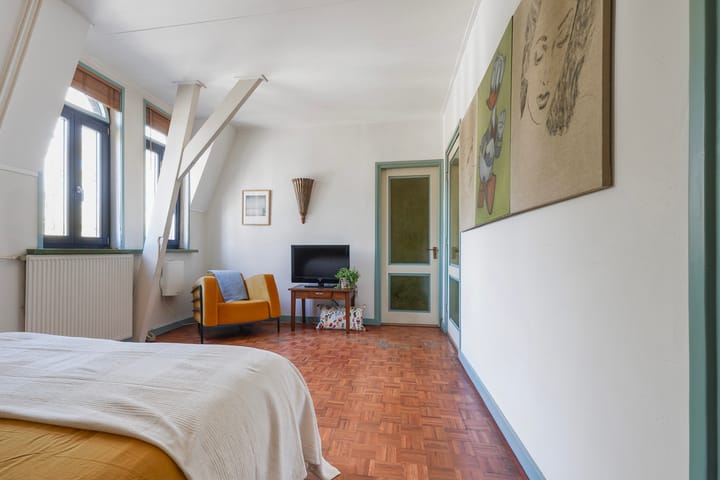 Photo 37 of Bredaseweg 52