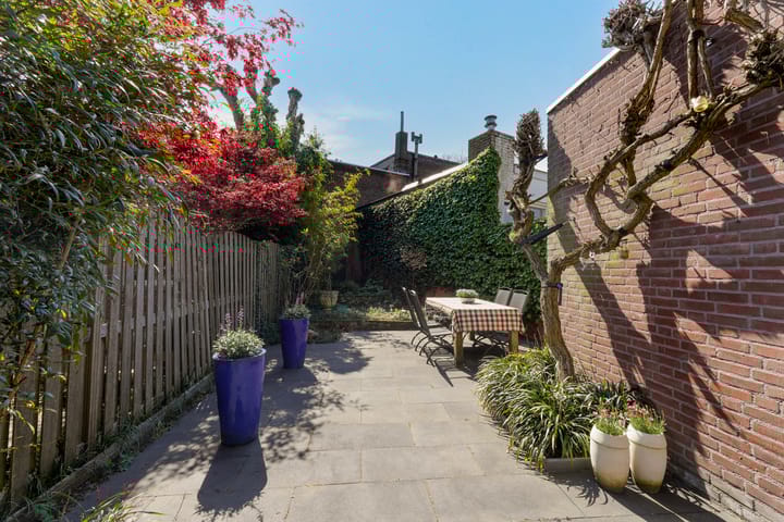 Photo 52 of Bredaseweg 52