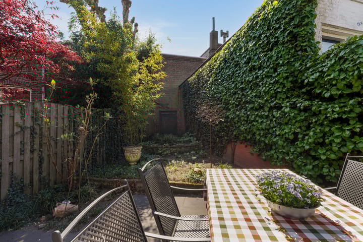 Photo 54 of Bredaseweg 52