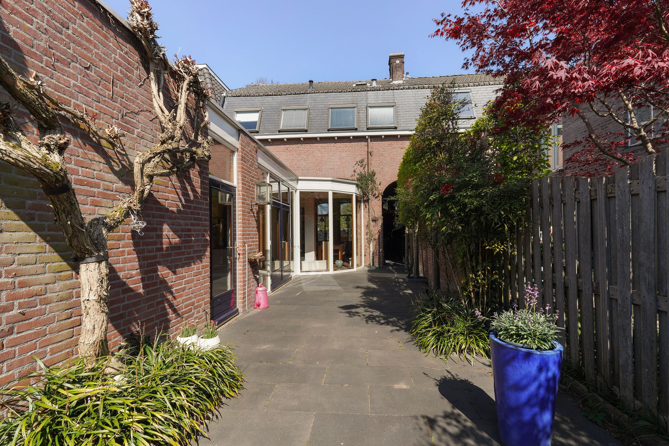 Foto 57 van Bredaseweg 52