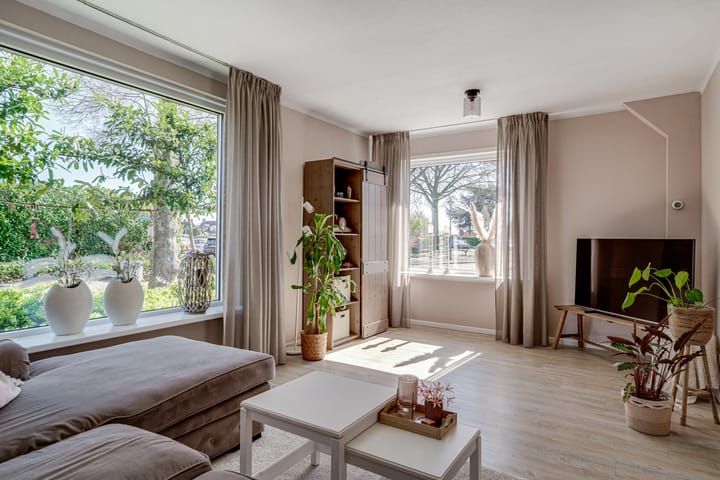 Photo 11 of Veerweg 10