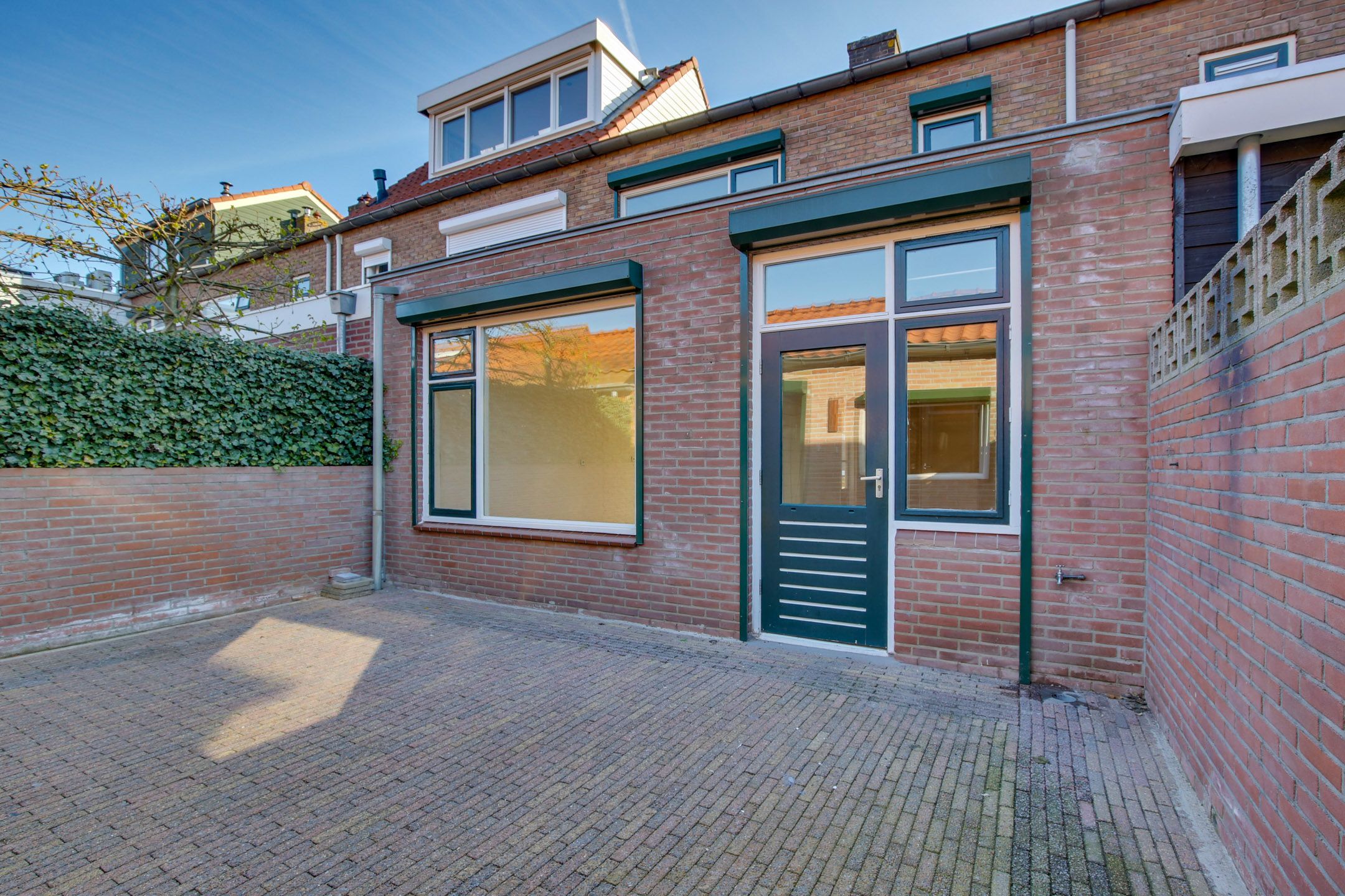 Foto 24 van Herbert van Puttenweg 3