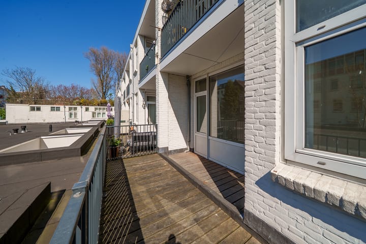 Foto 14 van Schoonderloostraat 209