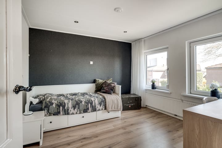 Photo 29 of Veerweg 10