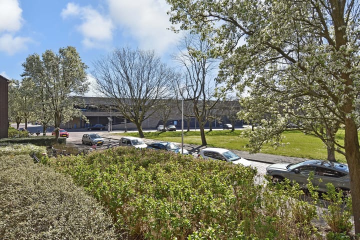 Foto 15 van W.H. van Leeuwenlaan 102