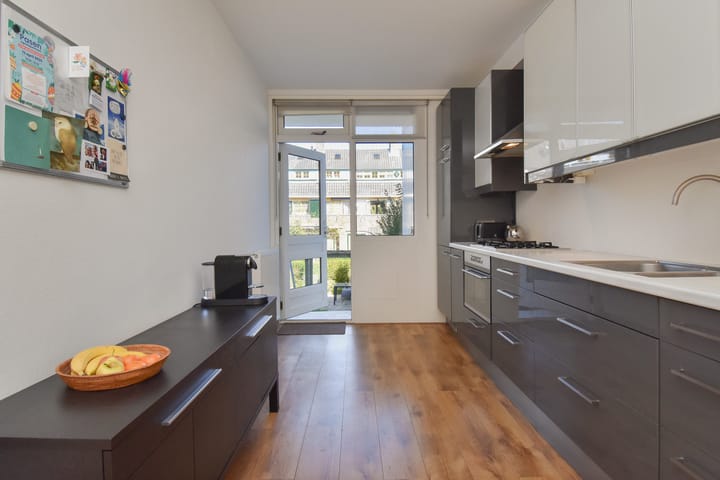 Foto 20 van W.H. van Leeuwenlaan 102