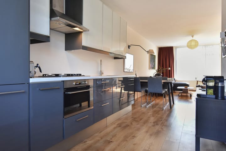 Foto 21 van W.H. van Leeuwenlaan 102