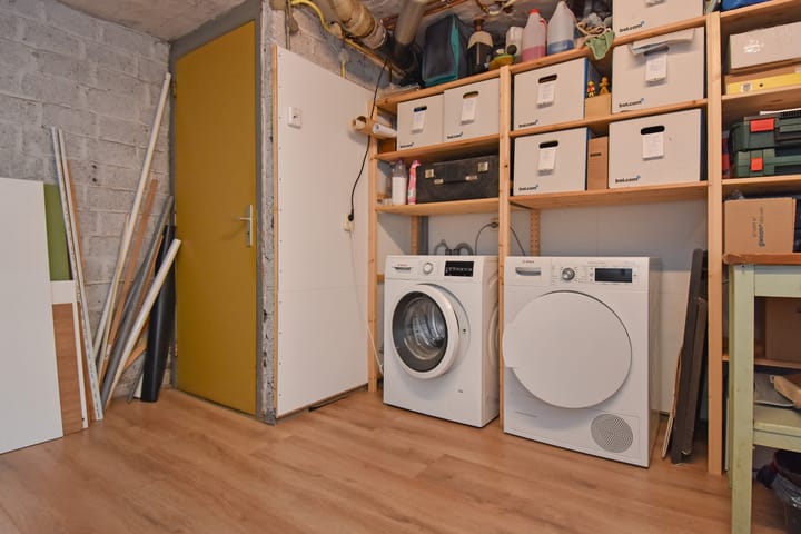 Foto 33 van W.H. van Leeuwenlaan 102