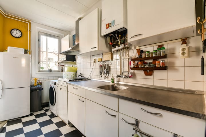 Foto 7 van Tweede Van der Helststraat 81-3