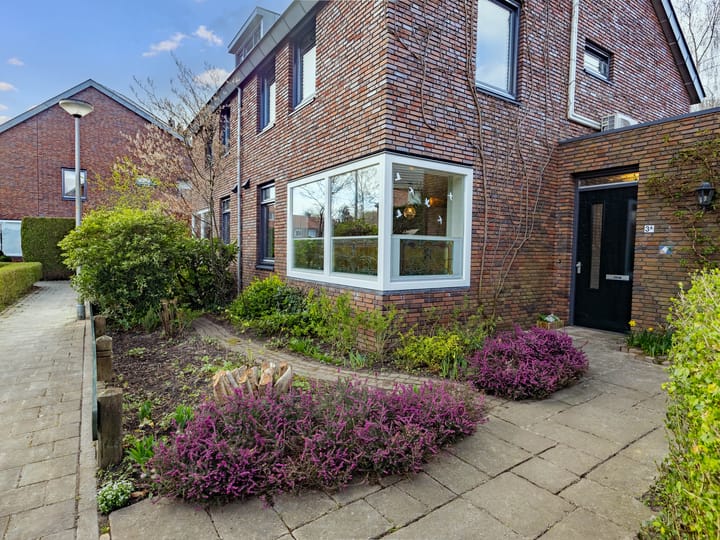 Photo 3 of Esdoornstraat 3-A