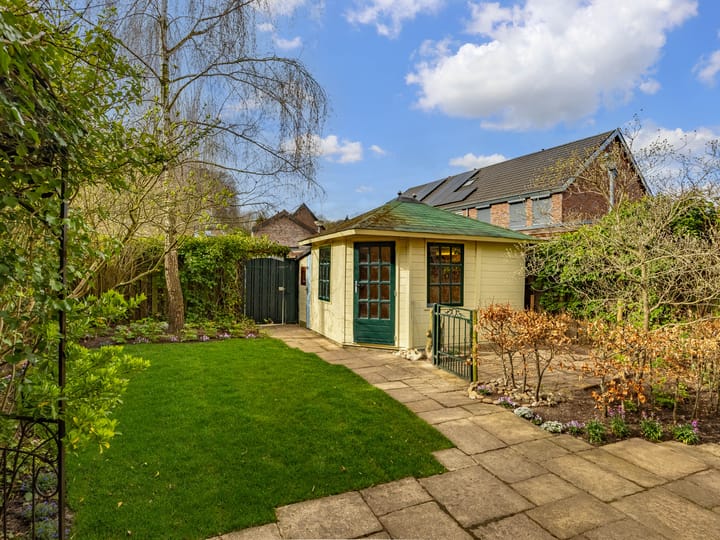 Photo 28 of Esdoornstraat 3-A