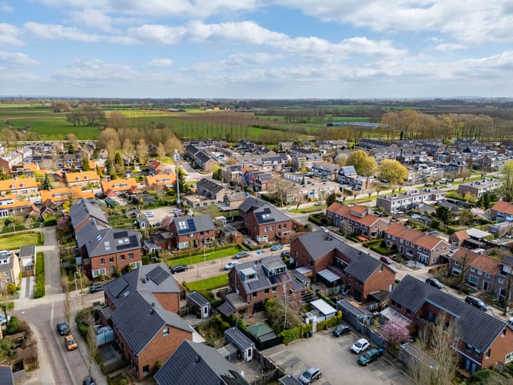 Photo 36 of Esdoornstraat 3-A