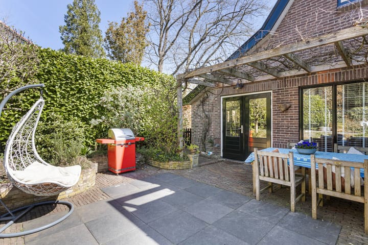 Photo 39 of Narcislaan 6