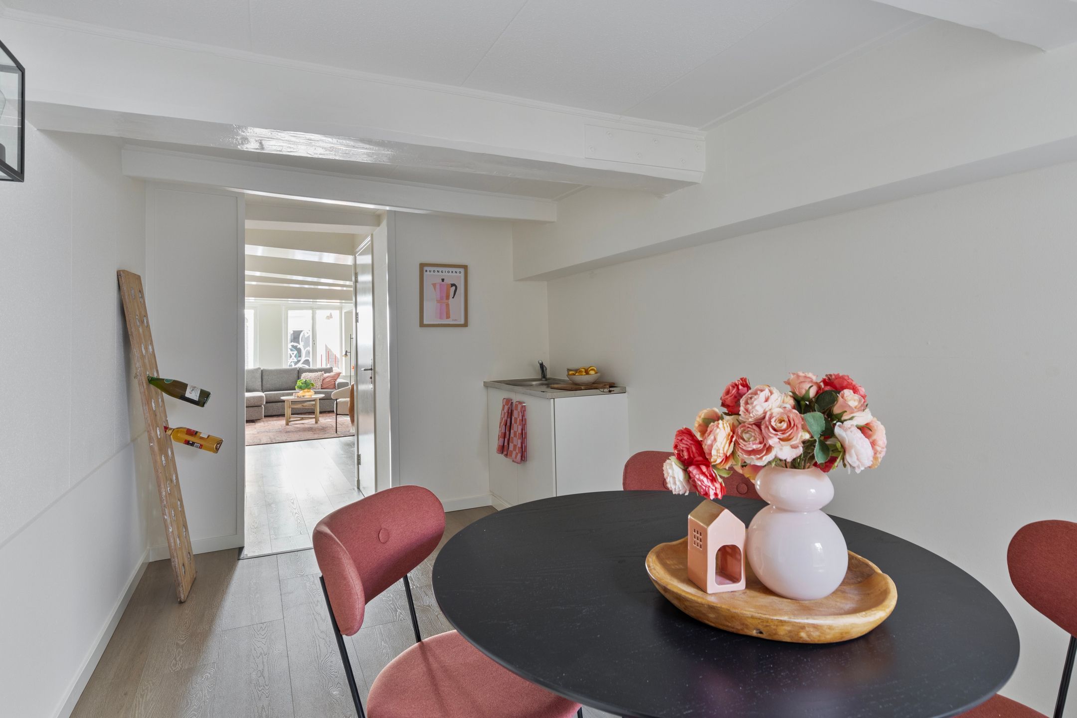 Photo 15 of Lange Bisschopstraat 22