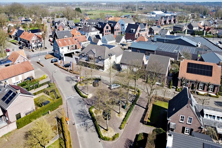 Foto 4 van Docfastraat 3