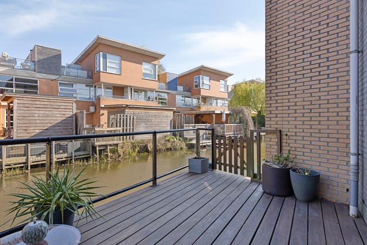 Foto 33 van Pitrus 51