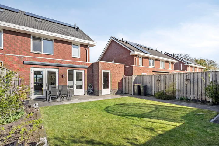 Foto 2 van Wethouder Slootstraat 10